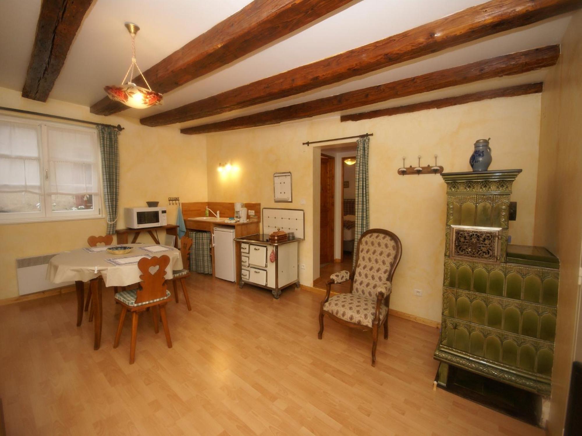 An Apartment In A 17Th Century Wine Grower S House Riquewihr Esterno foto
