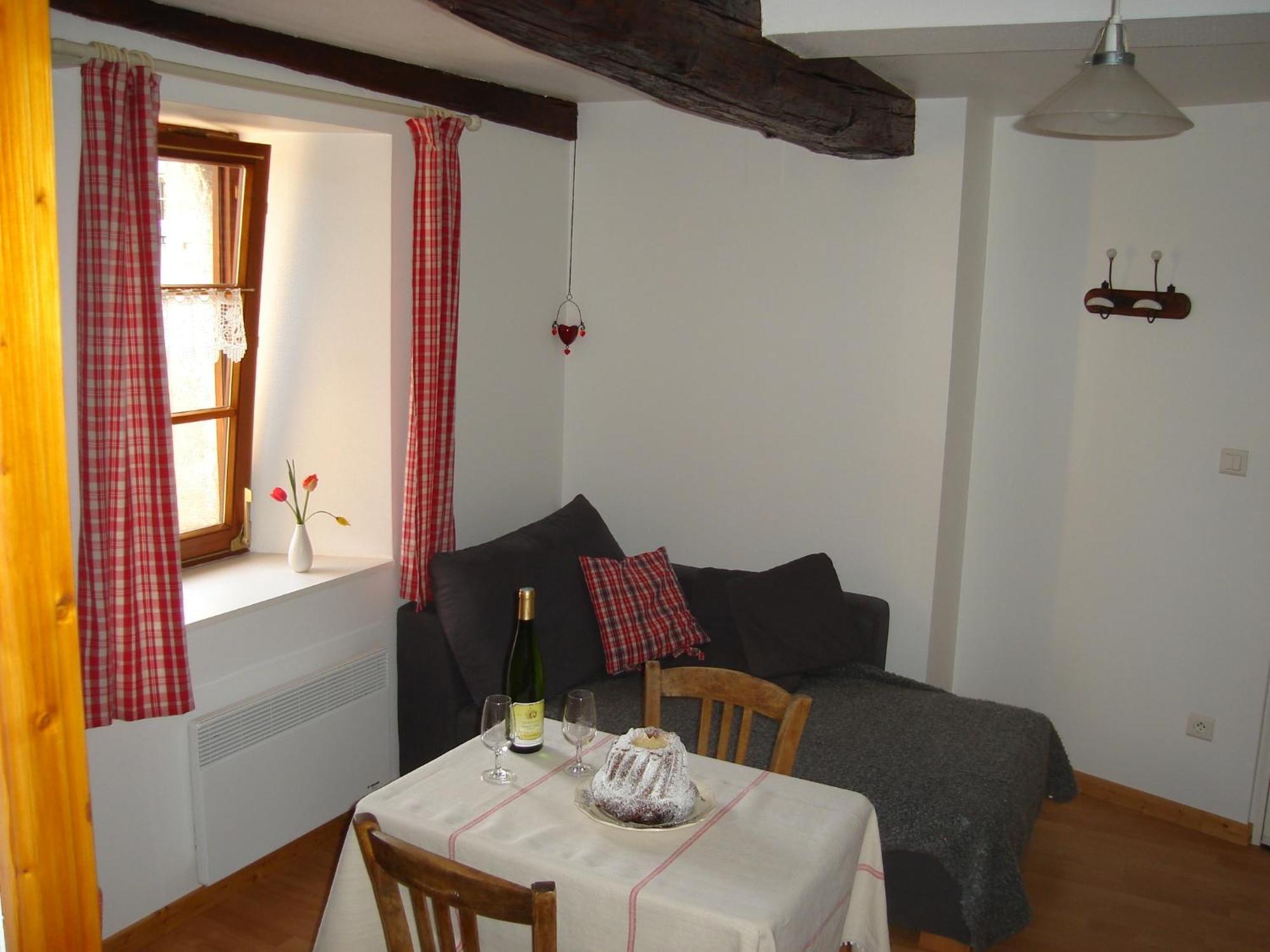 An Apartment In A 17Th Century Wine Grower S House Riquewihr Esterno foto