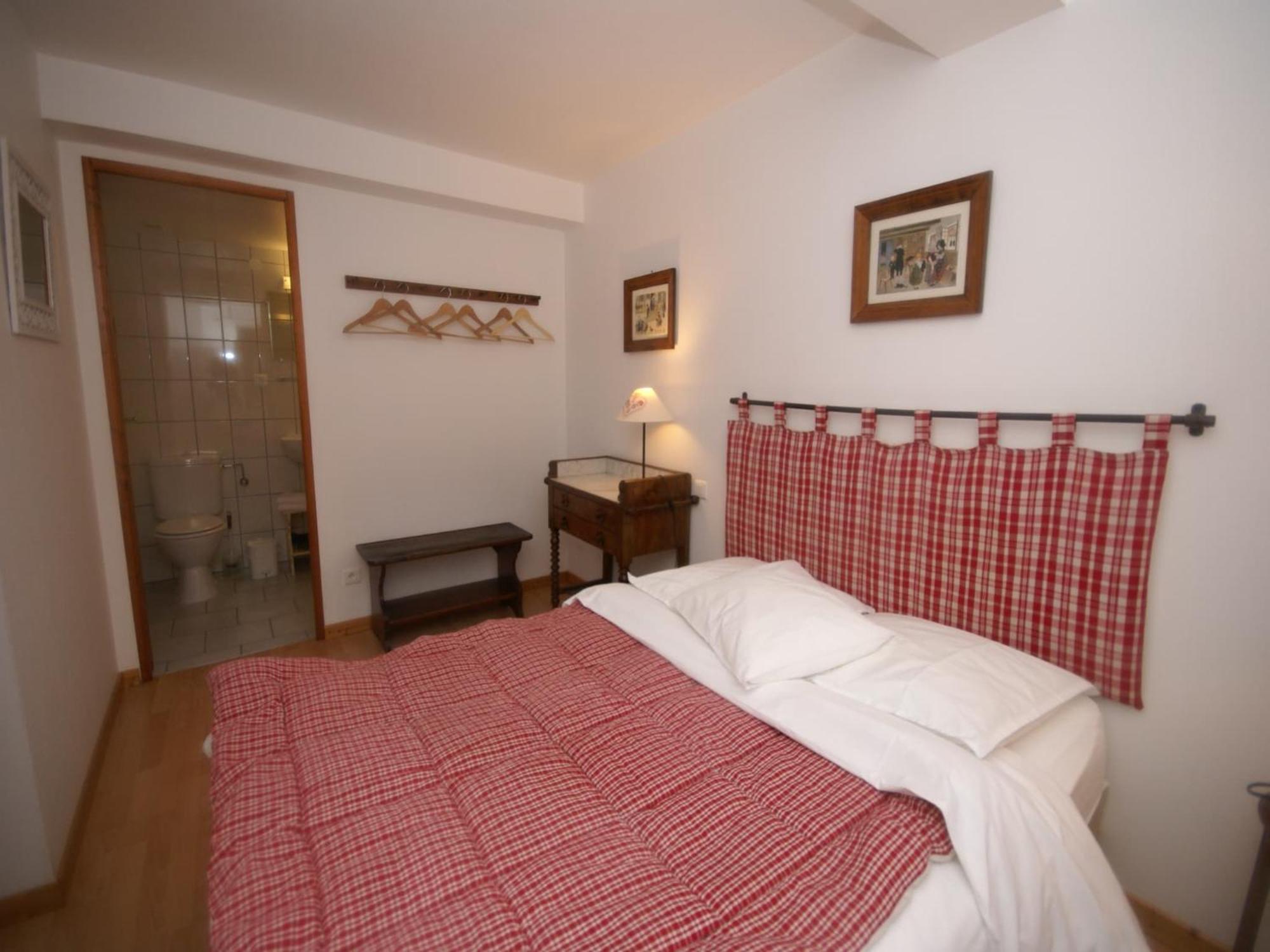 An Apartment In A 17Th Century Wine Grower S House Riquewihr Esterno foto